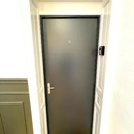 Adam A Part Apartment Valenciennes